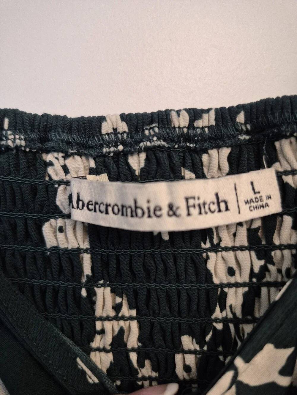 Abercrombie & Fitch a&f size